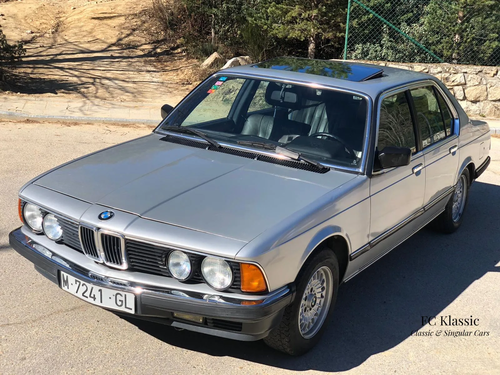 BMW 745 I AUT. DE 1985 — 94.000 km — 3.500 CC — 220 CV — Navacerrada, Madrid.