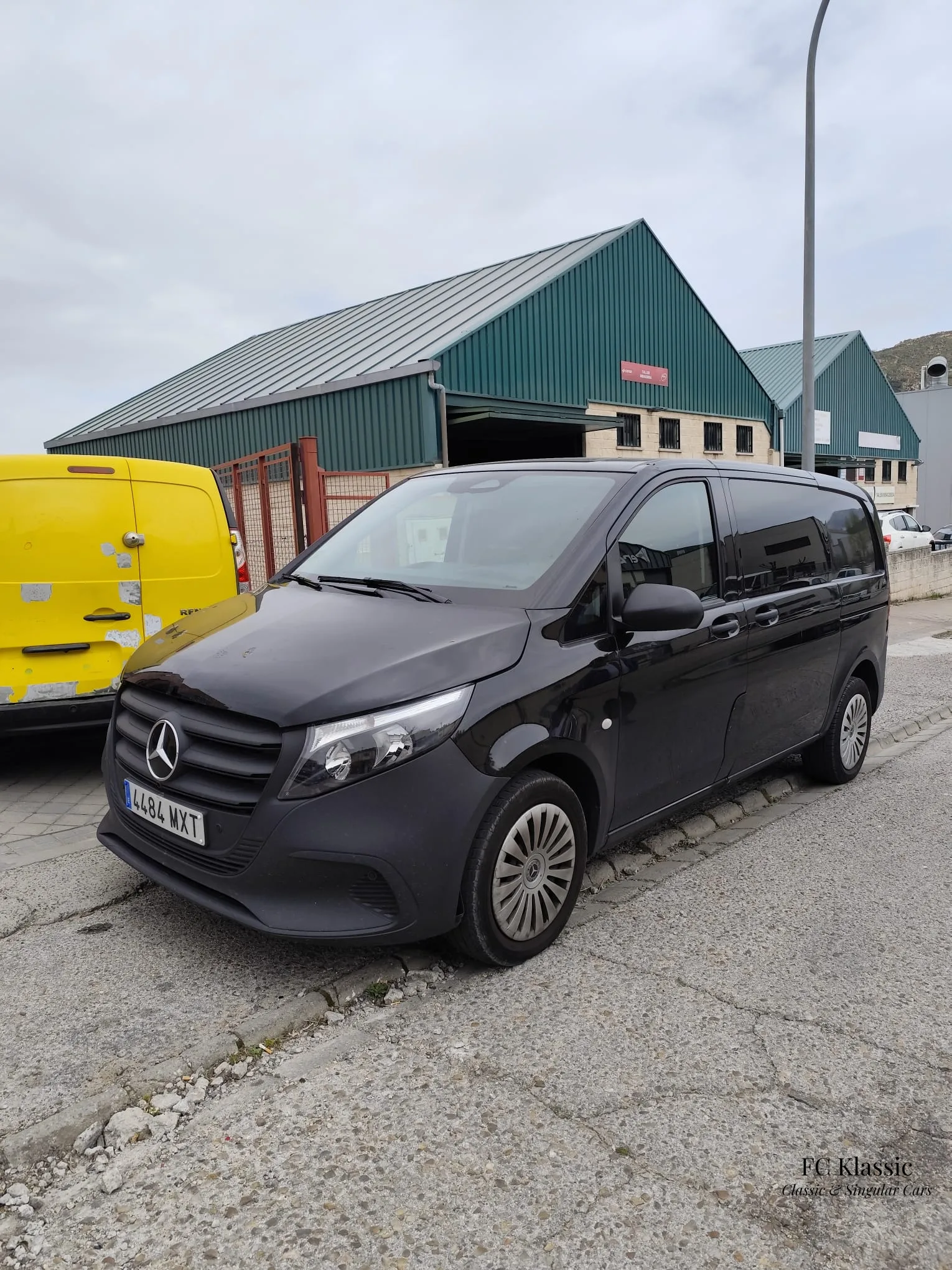 Mercedes Benz Vito 114cdi 2025 — 46.000 km — 2.200 cc diesel cdi — 136 CV — Navacerrada, Madrid.