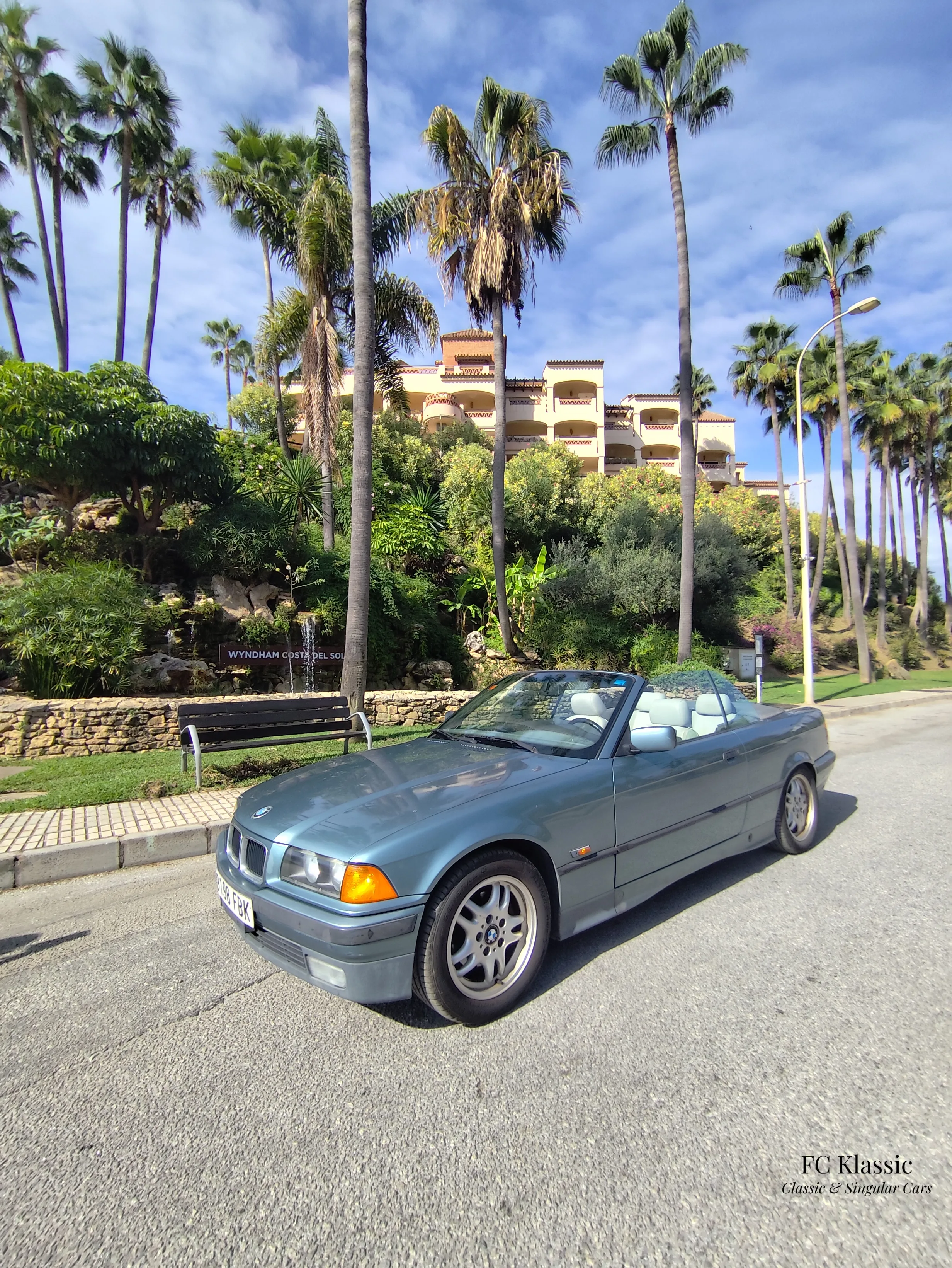 Bmw 325i Cabrio e36 — 148.000 km — 2500cc , 6 cilindros — 192 CV — Navacerrada, Madrid.