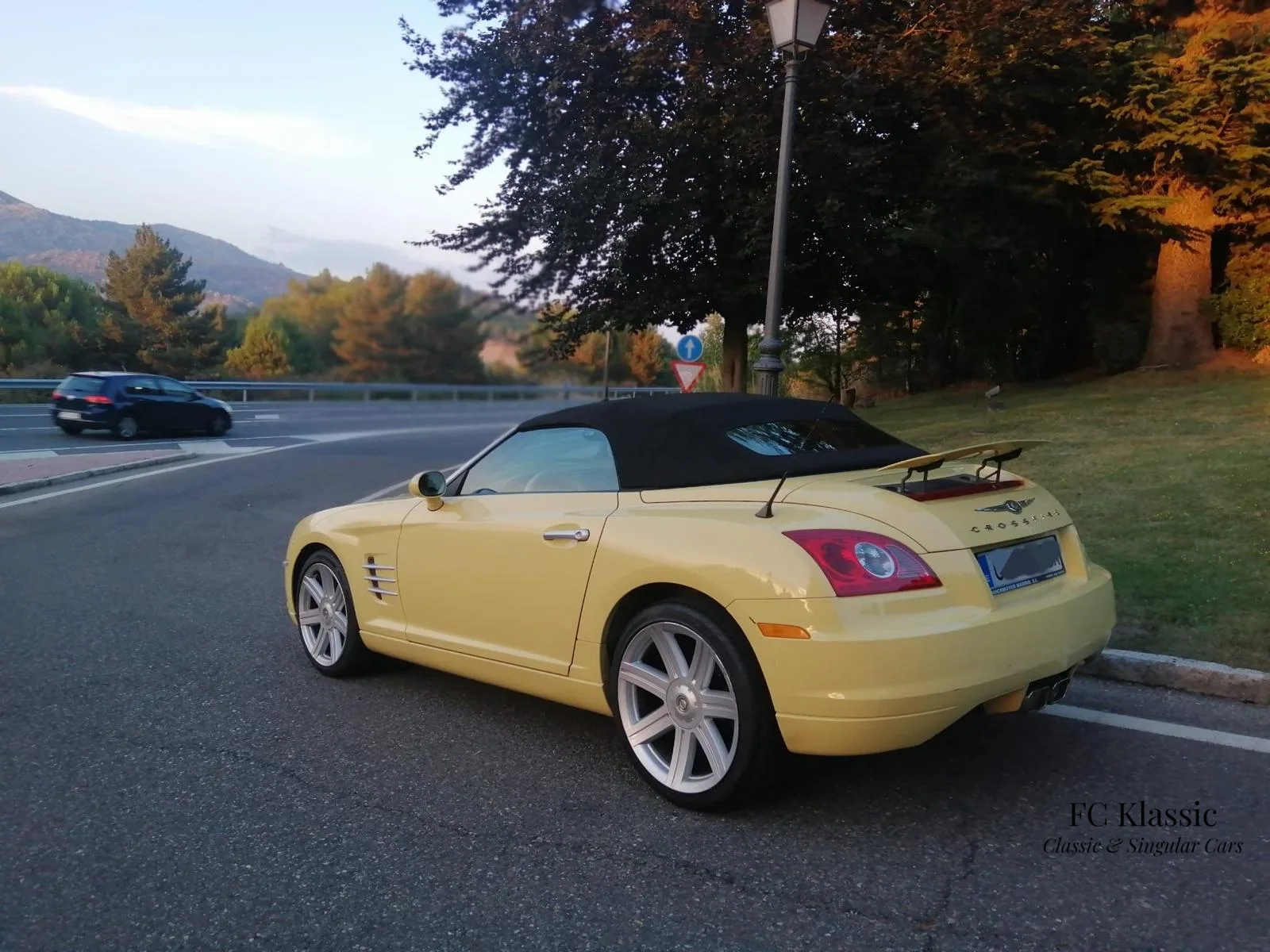 Chrysler Crossfire Classic Yellow Limit Edition 3.2 v6 Covertible — 94.000 km — 3200 — 224 CV — Madrid, España