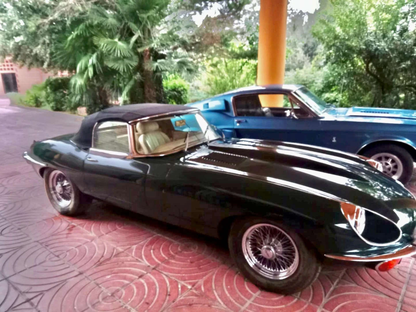 jaguar e-type serie II convertiblede 1979 — 7.600 km — gasolina 4200cc — 197 CV — Madrid, España